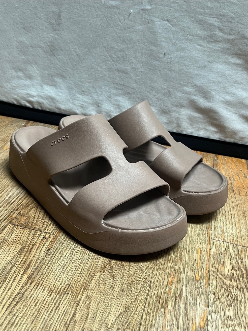 Crocs Getaway Platform H-Strap Slides Mushroom Brown Tan Women’s 11 - Picture 5 of 7